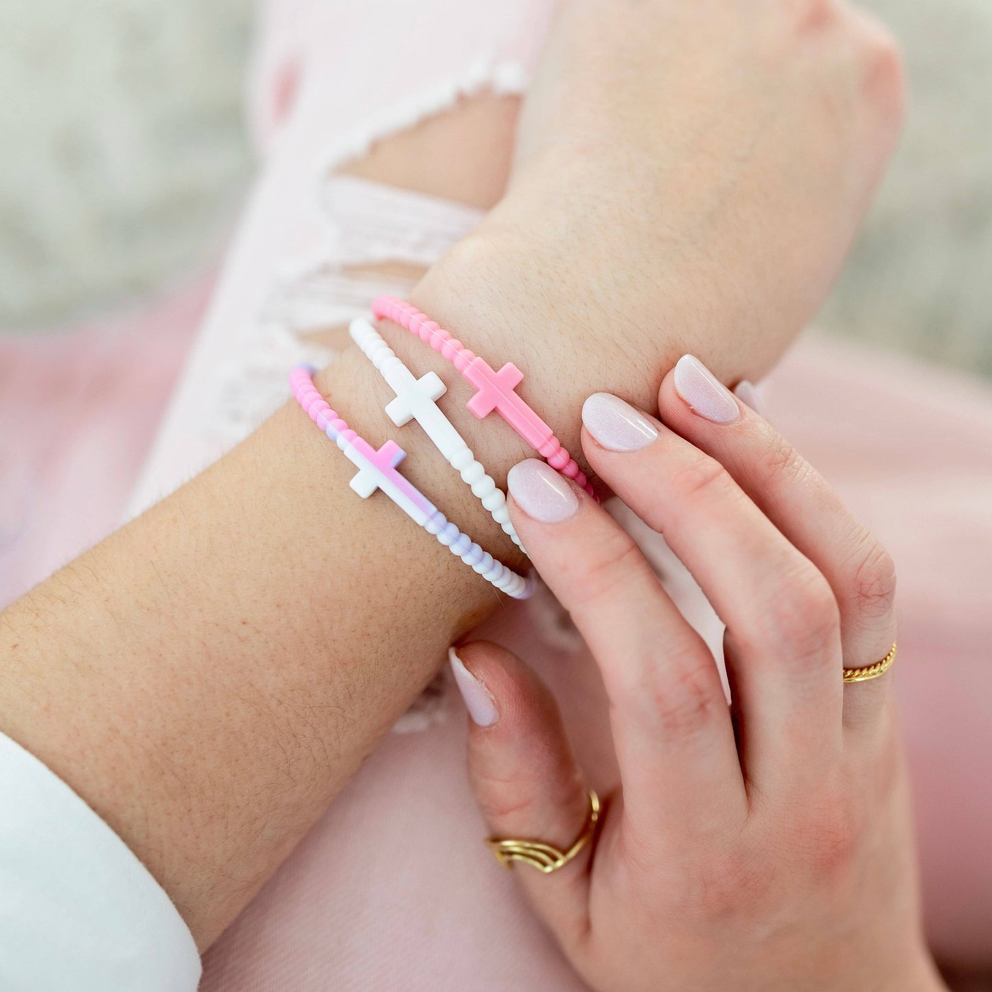 Jesus Bracelets (silicone cross bracelets): White (5 pack) / Extra Small
