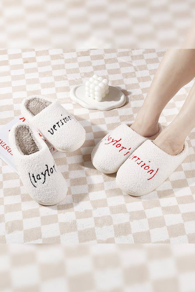 Graphic Printed Taylor's Version Knit Plush Slippers: Red / 39-40