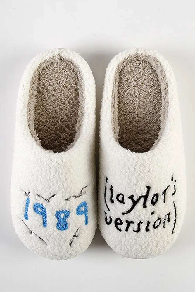 Graphic Printed Taylor's Version Knit Plush Slippers: Red / 39-40