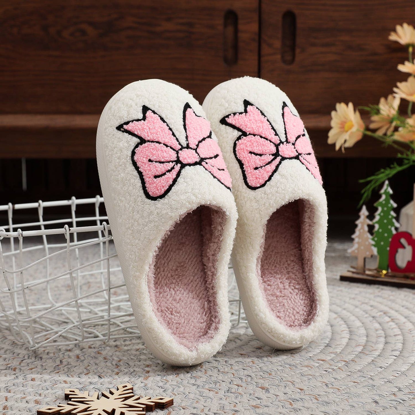 Christmas Pink Bownot Pattern Plush Comfort Home Slippers : White / 40-41