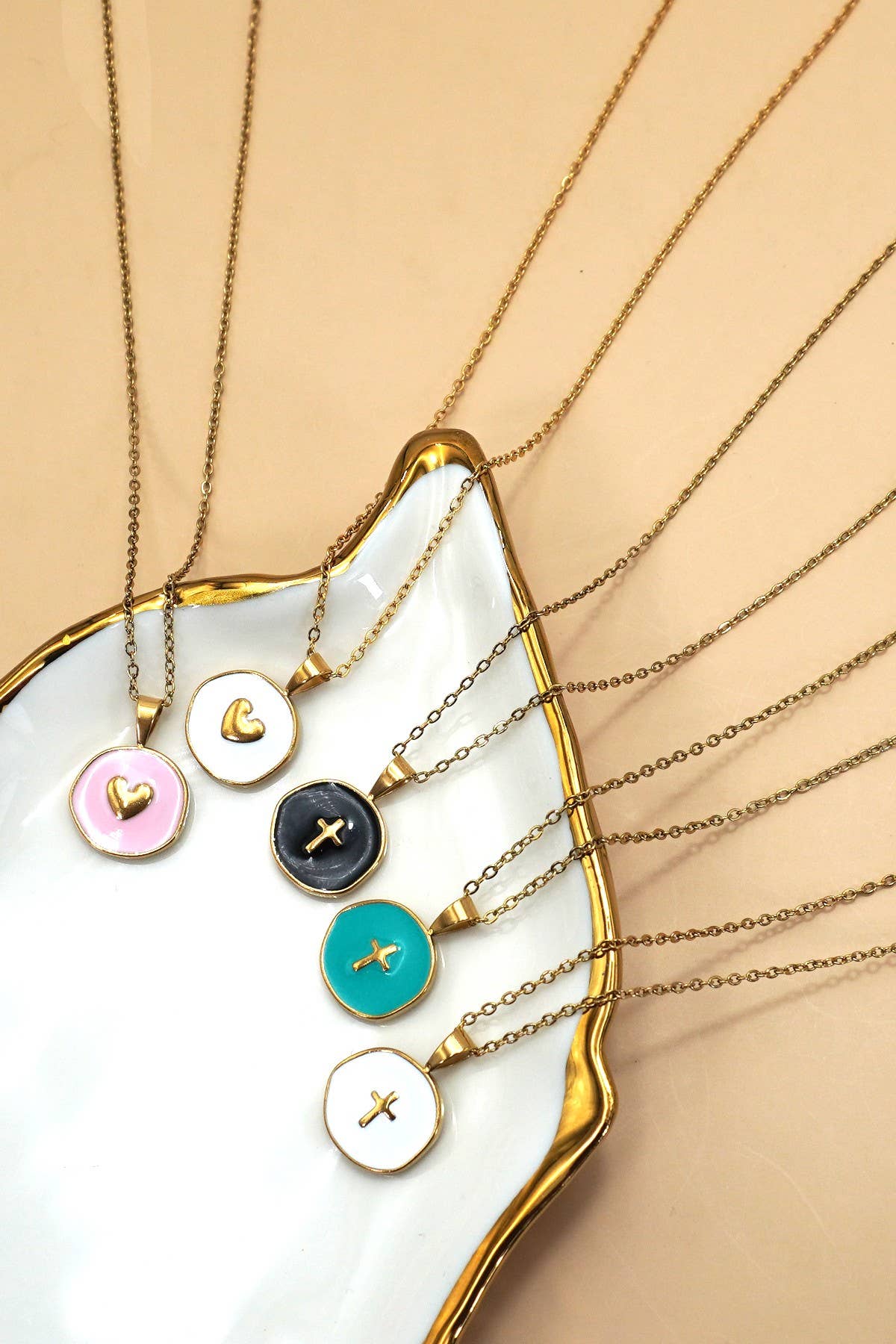 18K STAINLESS STEEL TARNISH FREE CROSS NECKLACE | 40NK9527: HEART GOLD