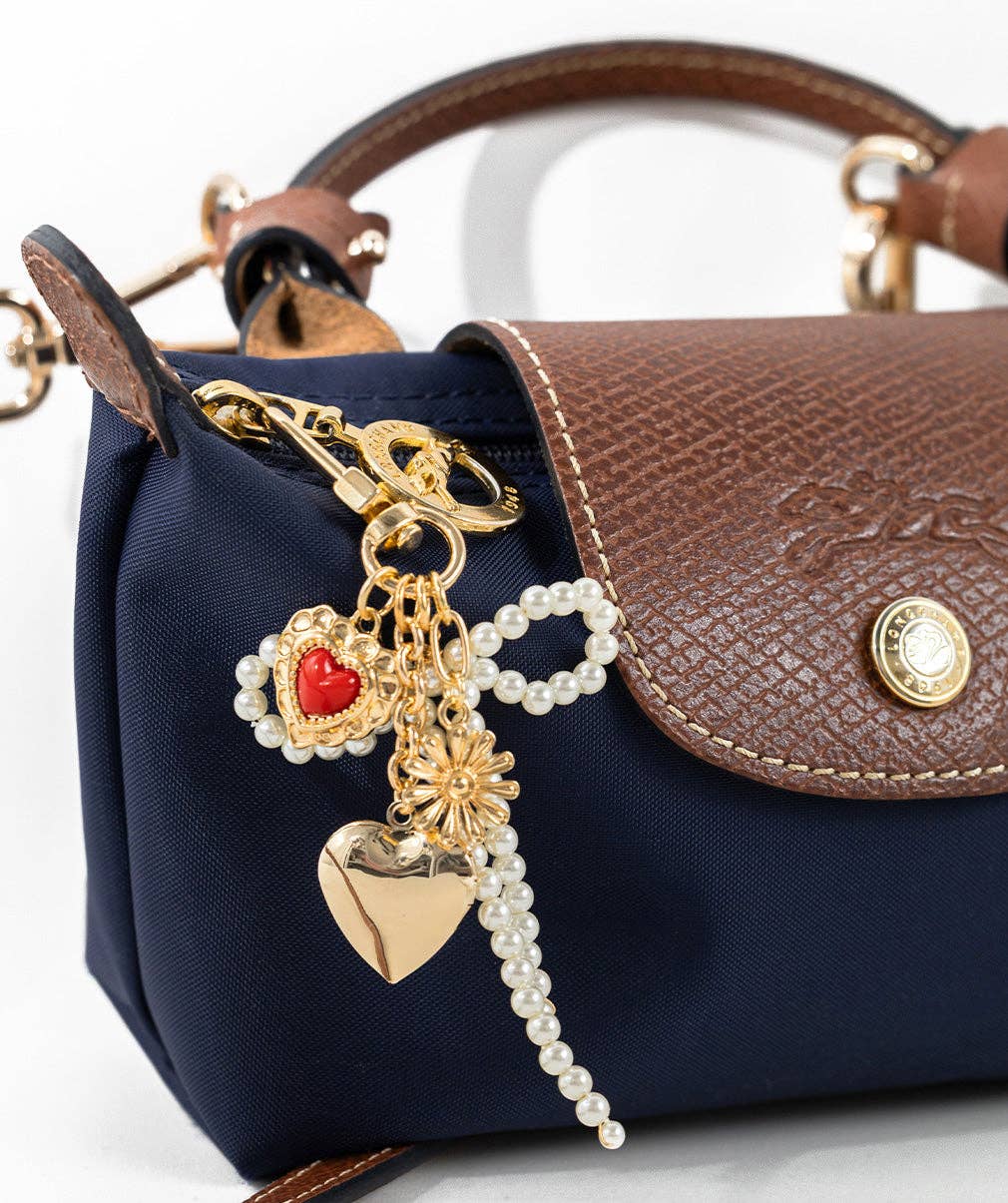Multi Line Vintage Gothic Bag Charm: Gold