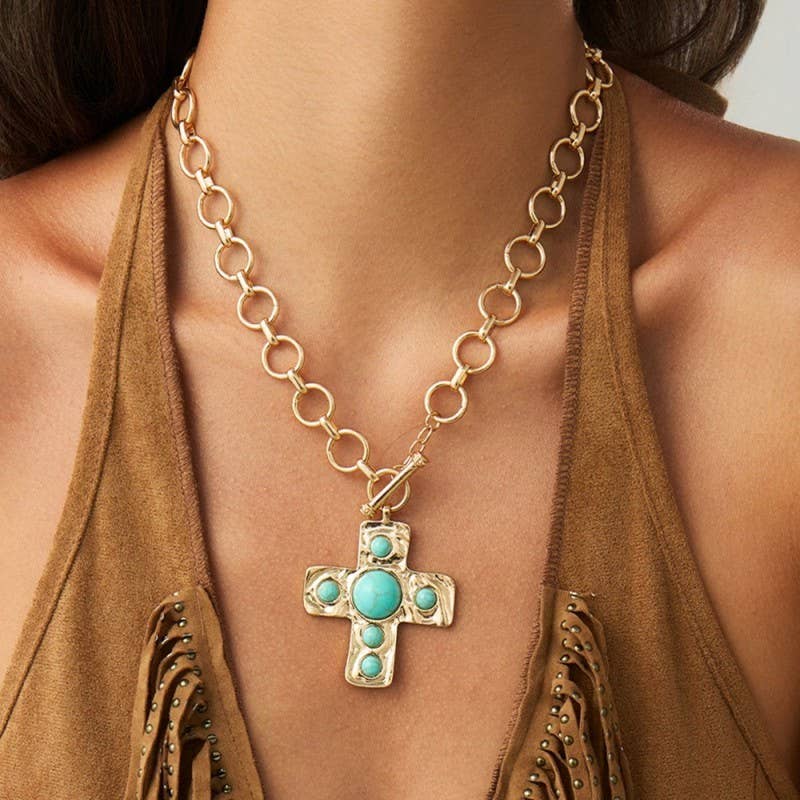NOTABLE HAMMERED CROSS FRONT TOGGLE NECKLACE | 40NK9600: GOLD