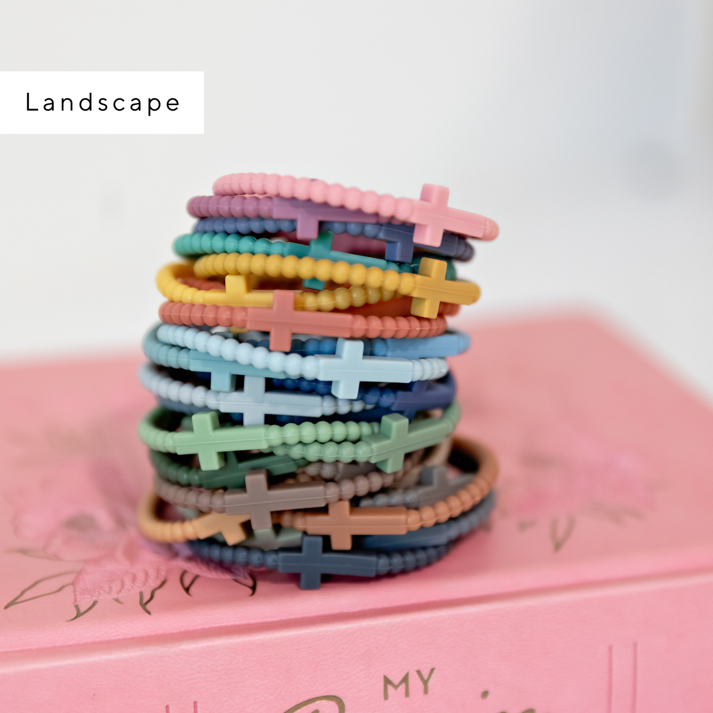 Jesus Bracelets - 25 Packs: Shimmering Sands (25 Pack) / Medium