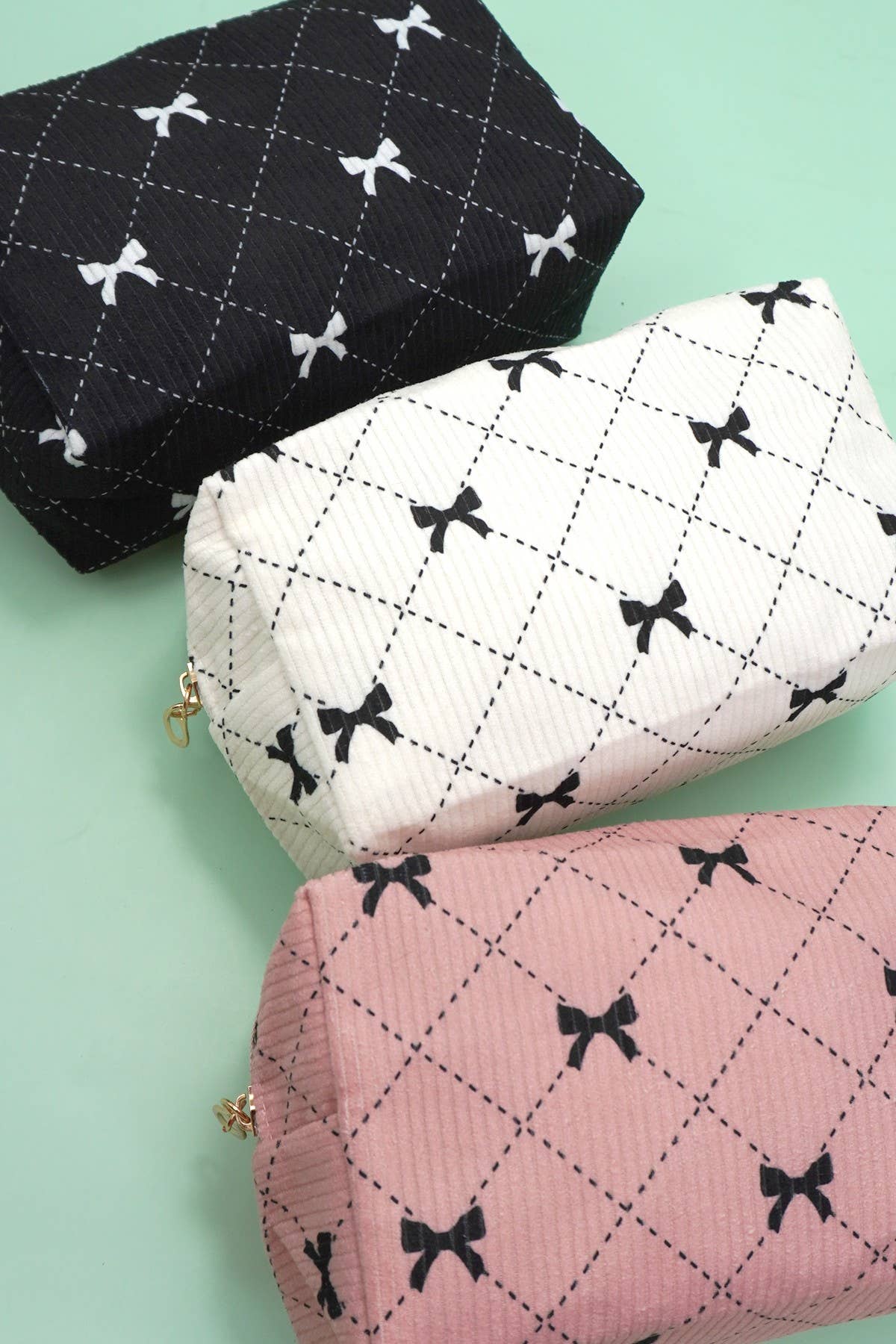 TRENDING BOW MAKEUP COSMETIC POUCH BAG | 40P550: Black