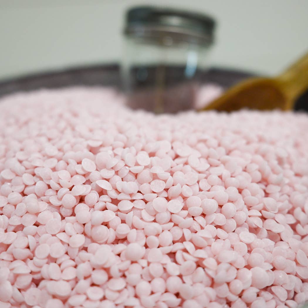 Soy Wax Scented Beads - 2lb Refill for A La Carte Candle Bar: Holiday Home