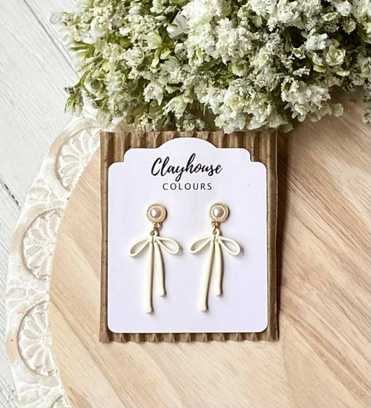 Spring Bow Earrings : Cream