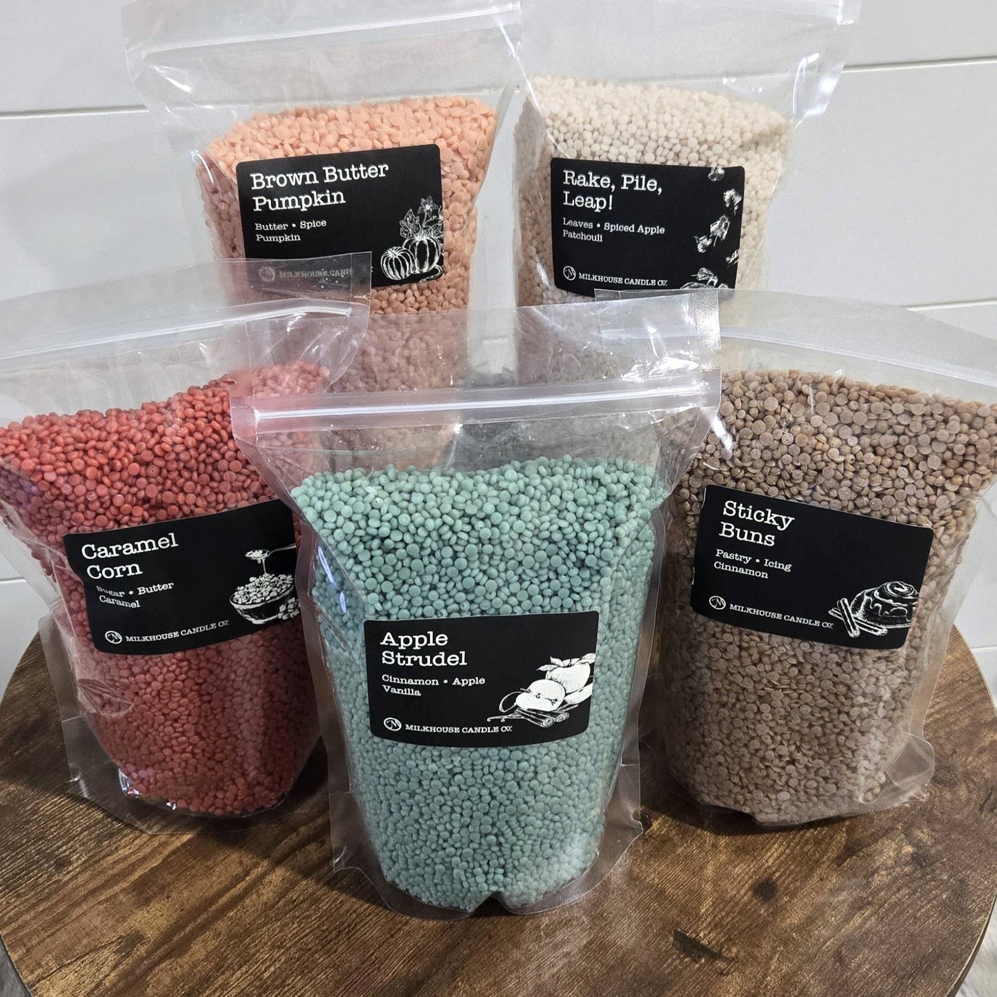 Soy Wax Scented Beads - 2lb Refill for A La Carte Candle Bar: Holiday Home