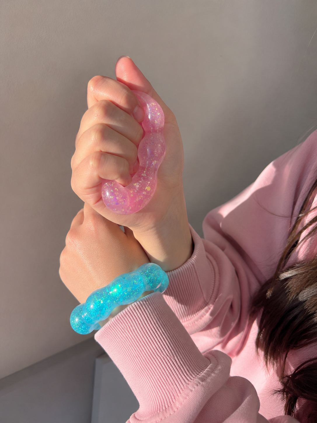 Feelzies™ Original Squishy Bracelet: Bubblegum Glow