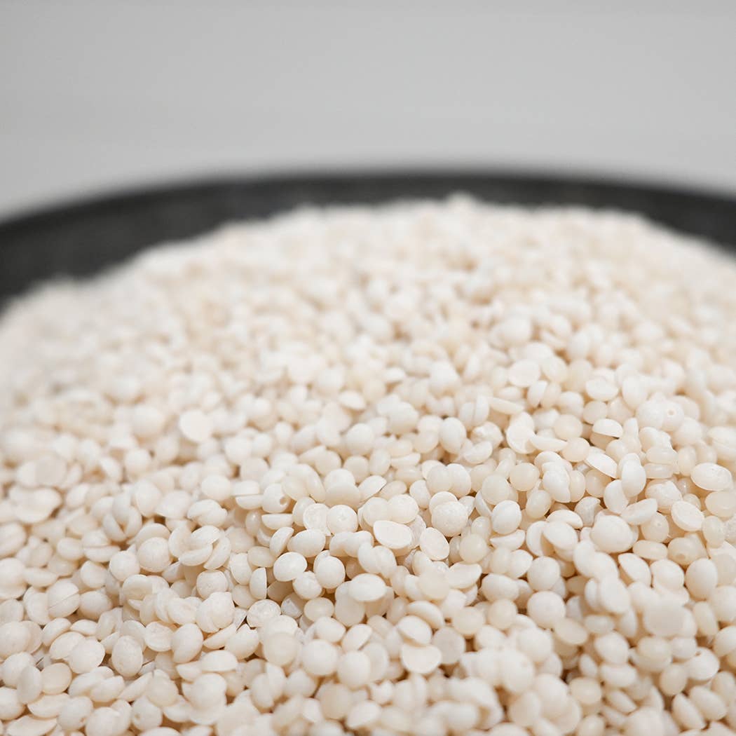 Soy Wax Scented Beads - 2lb Refill for A La Carte Candle Bar: Holiday Home