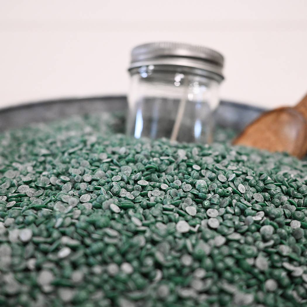 Soy Wax Scented Beads - 2lb Refill for A La Carte Candle Bar: Holiday Home